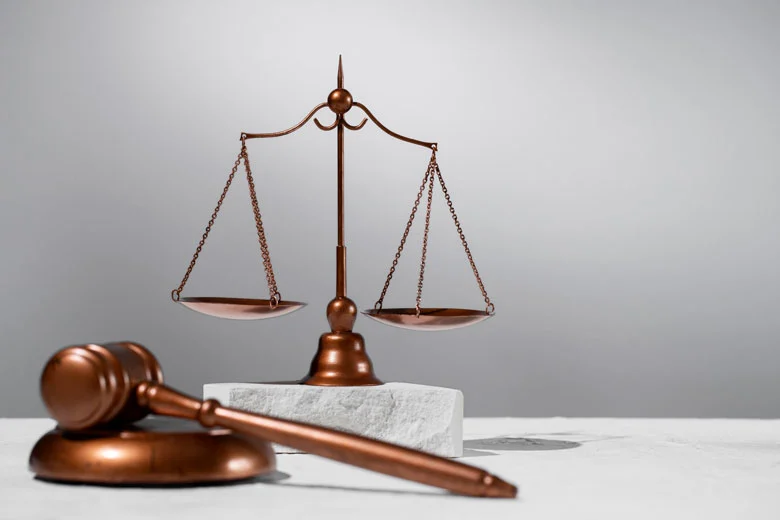 وکیل چگونه در کوتاه ترین زمان ممکن مستاجر را ملزم به تخلیه کنیم؟