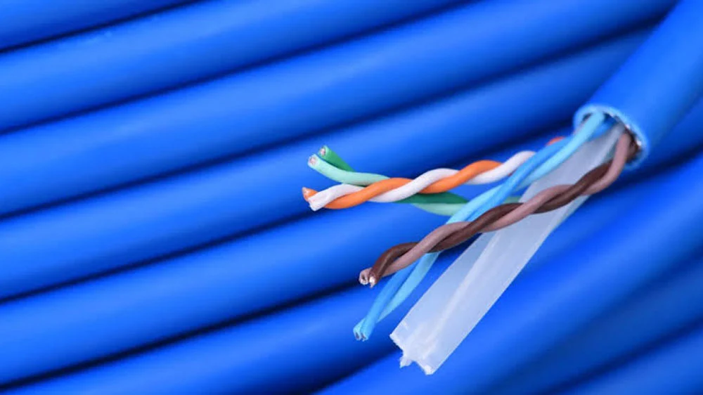 برای کاربری خانگی و اداری کابل شبکه SFTP بخرم یا UTP؟